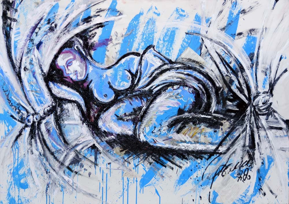 alt image