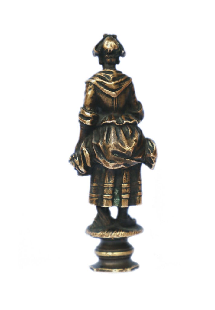 alt image