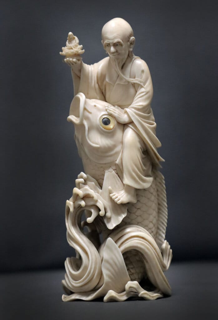 alt image