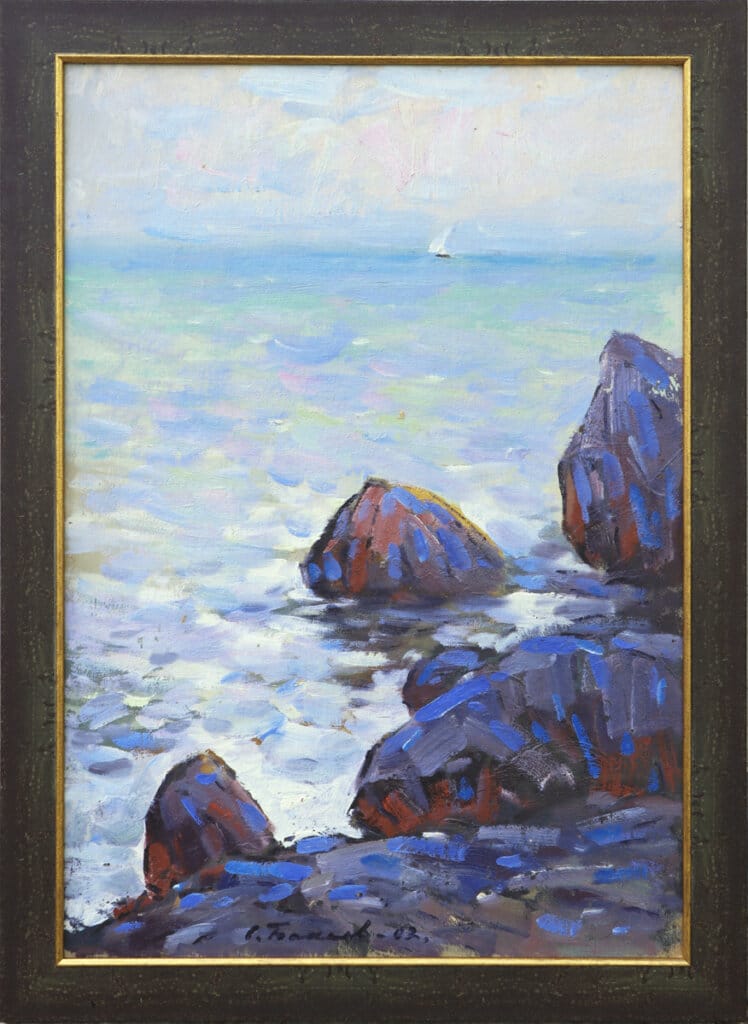 alt image