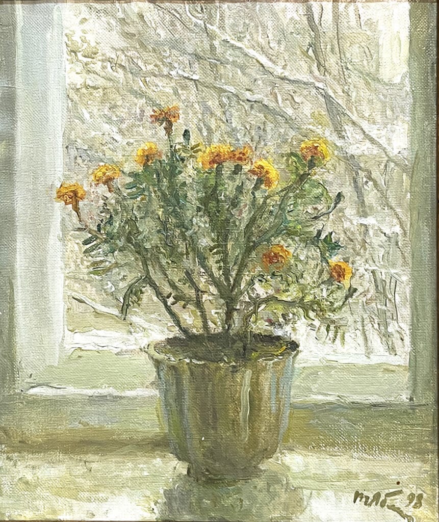 alt image