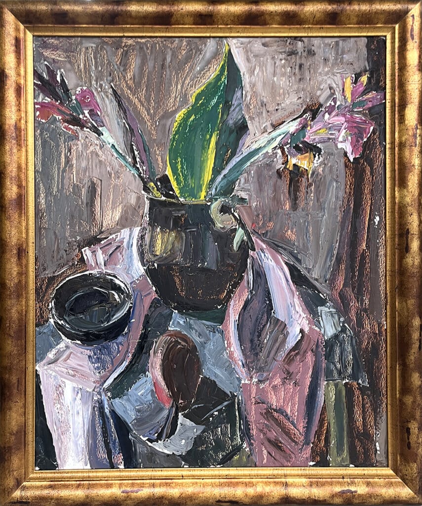 alt image
