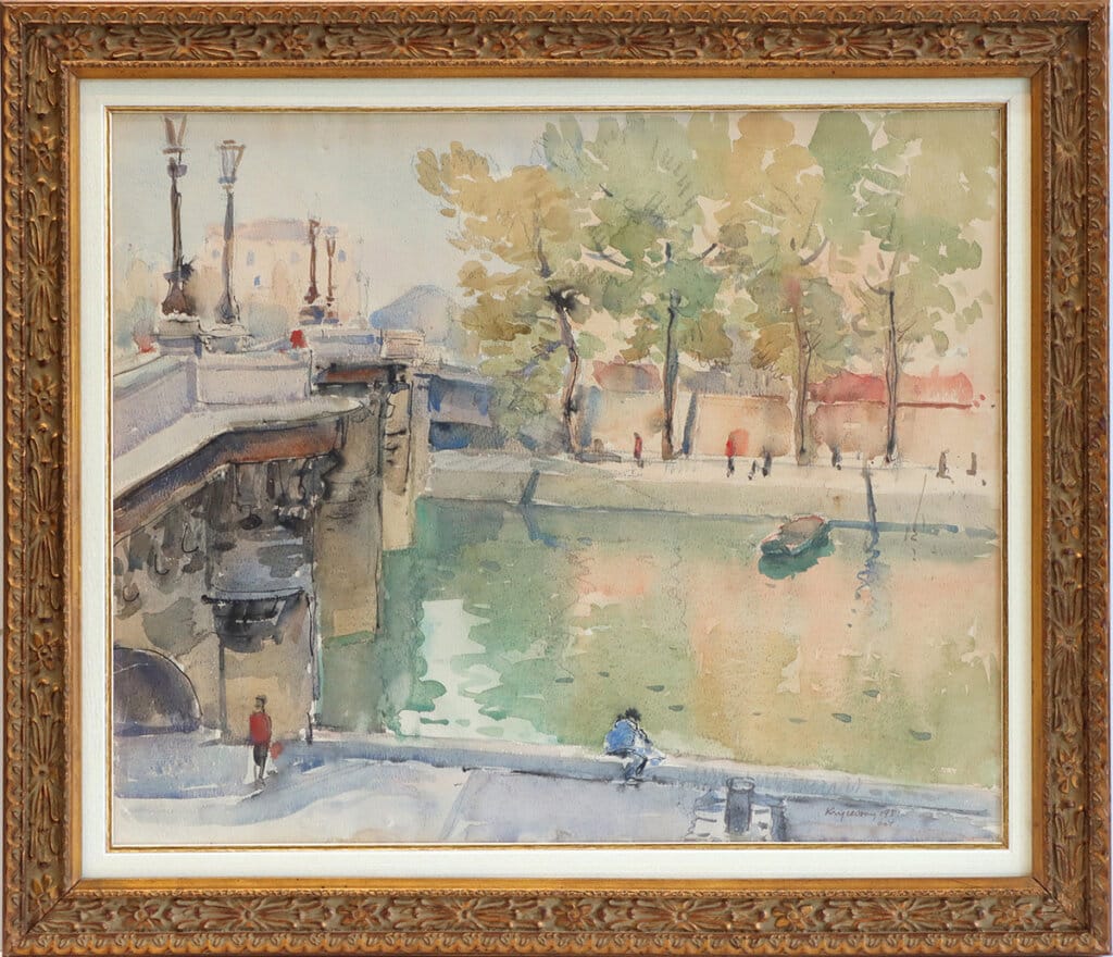 alt image