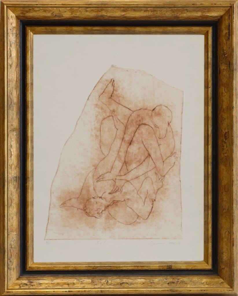 alt image