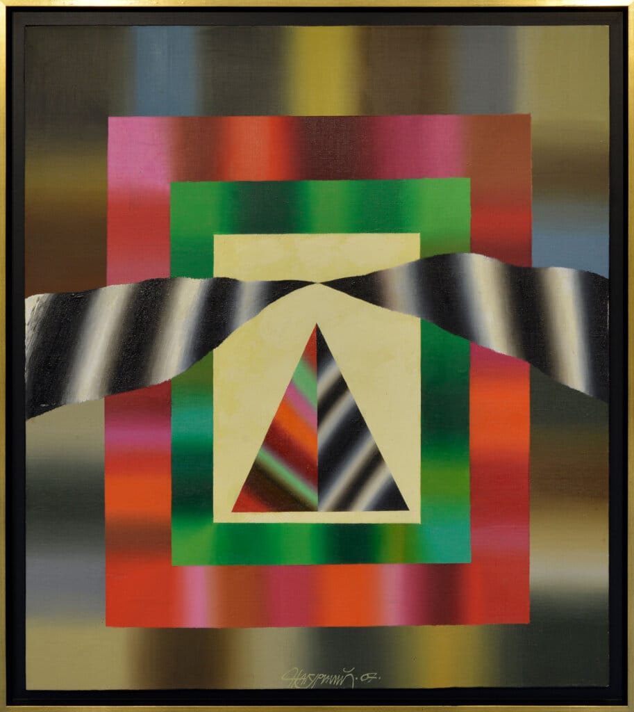 alt image