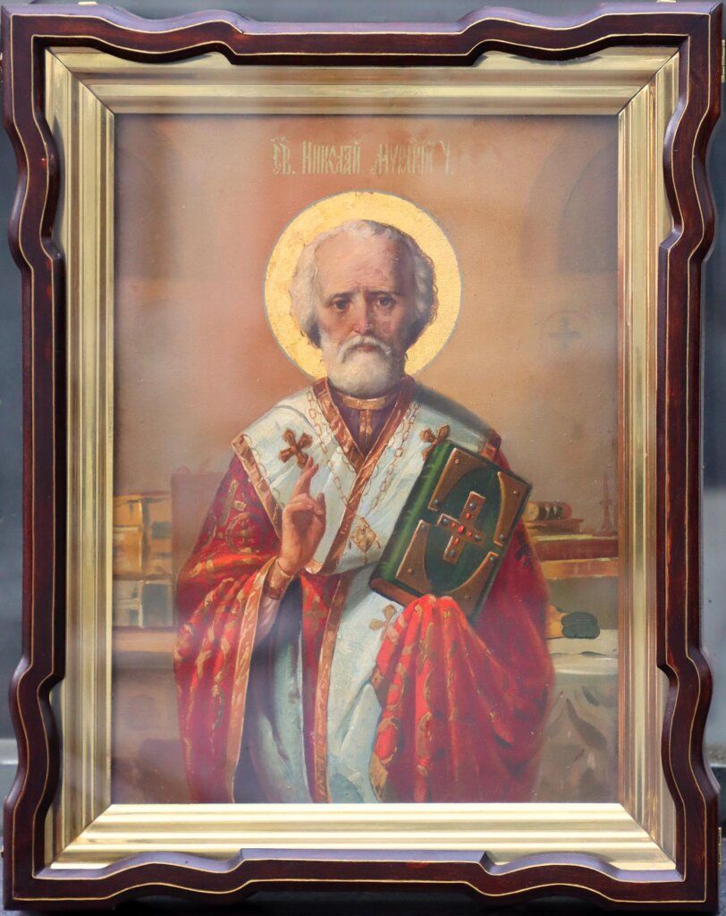 alt image
