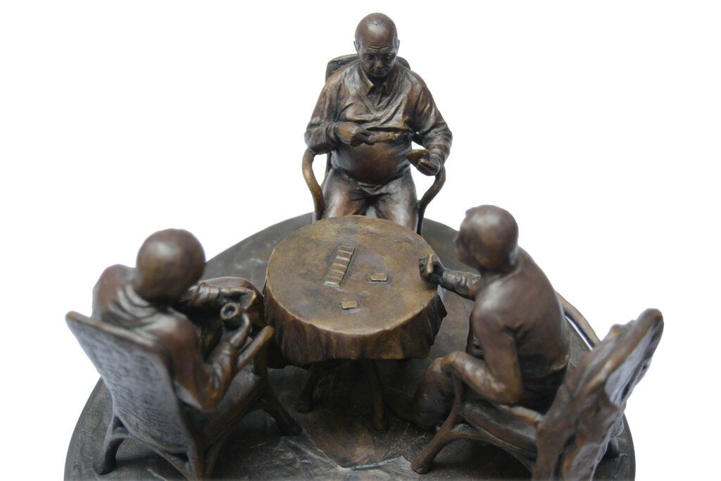 alt image