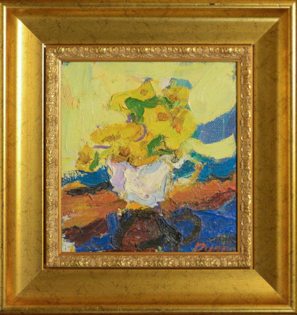 alt image