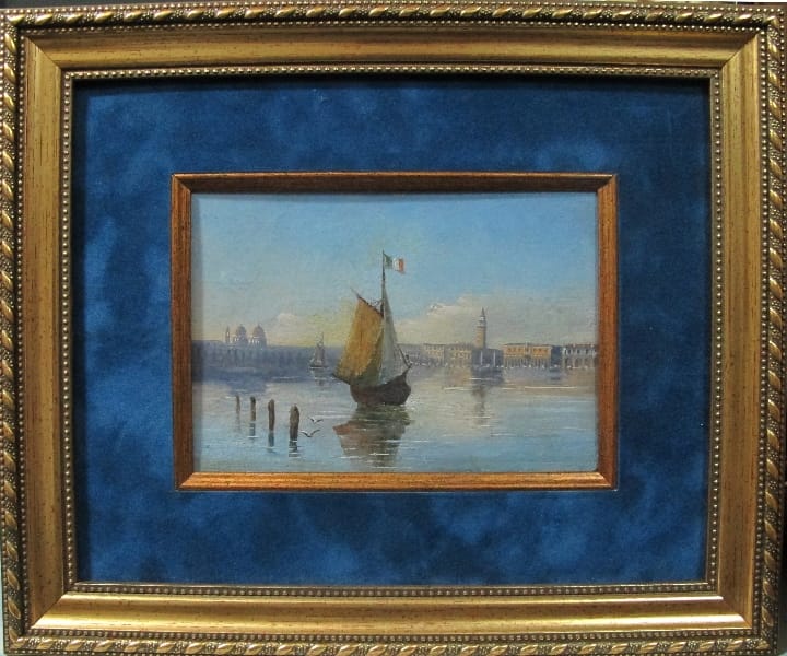 alt image
