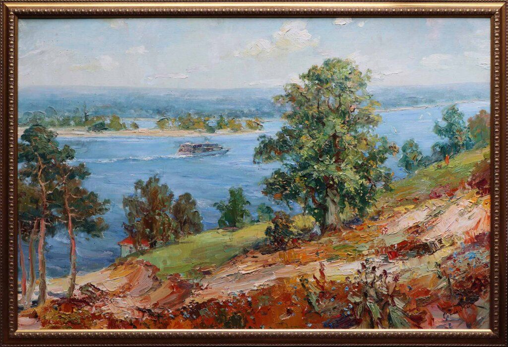 alt image