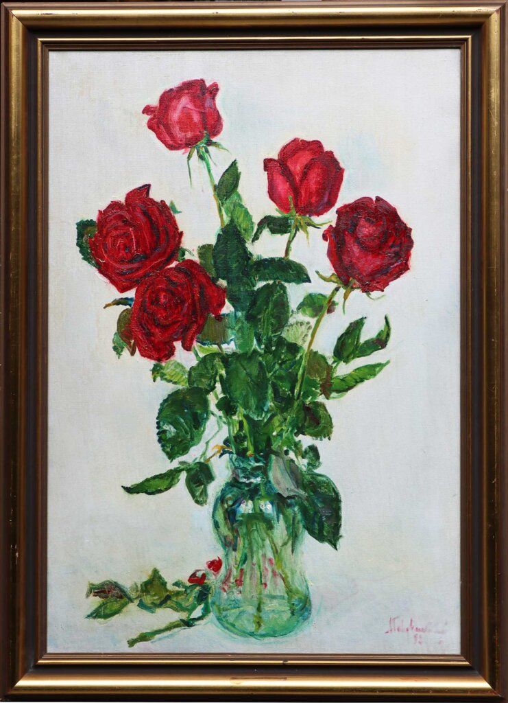 alt image
