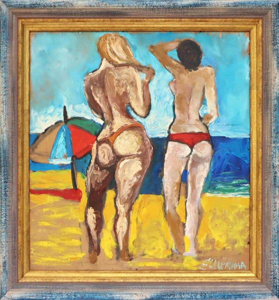 alt image