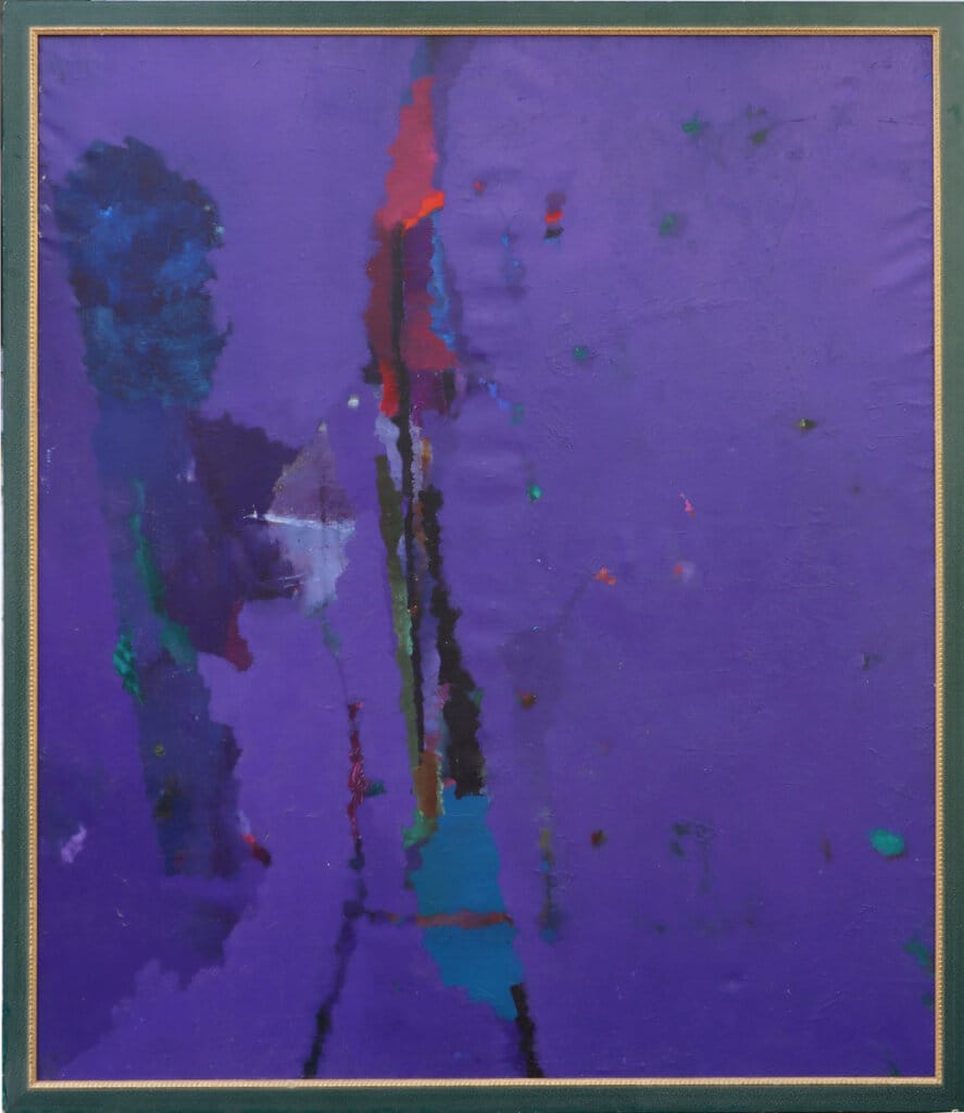 alt image